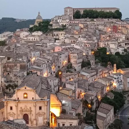 Casa Vacanze Bella Vista Ragusa Exterior foto